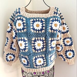 NEW Crochet Granny Squares Daisies Chunky Handknitted Sweater Size M Blue Cream